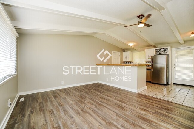 Foto del edificio - Charming 3 Bedroom in Columbus!