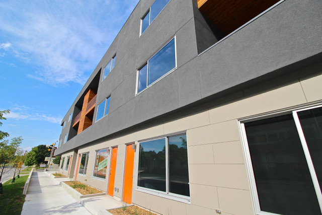 Building Photo - 2903 Gillham Rd