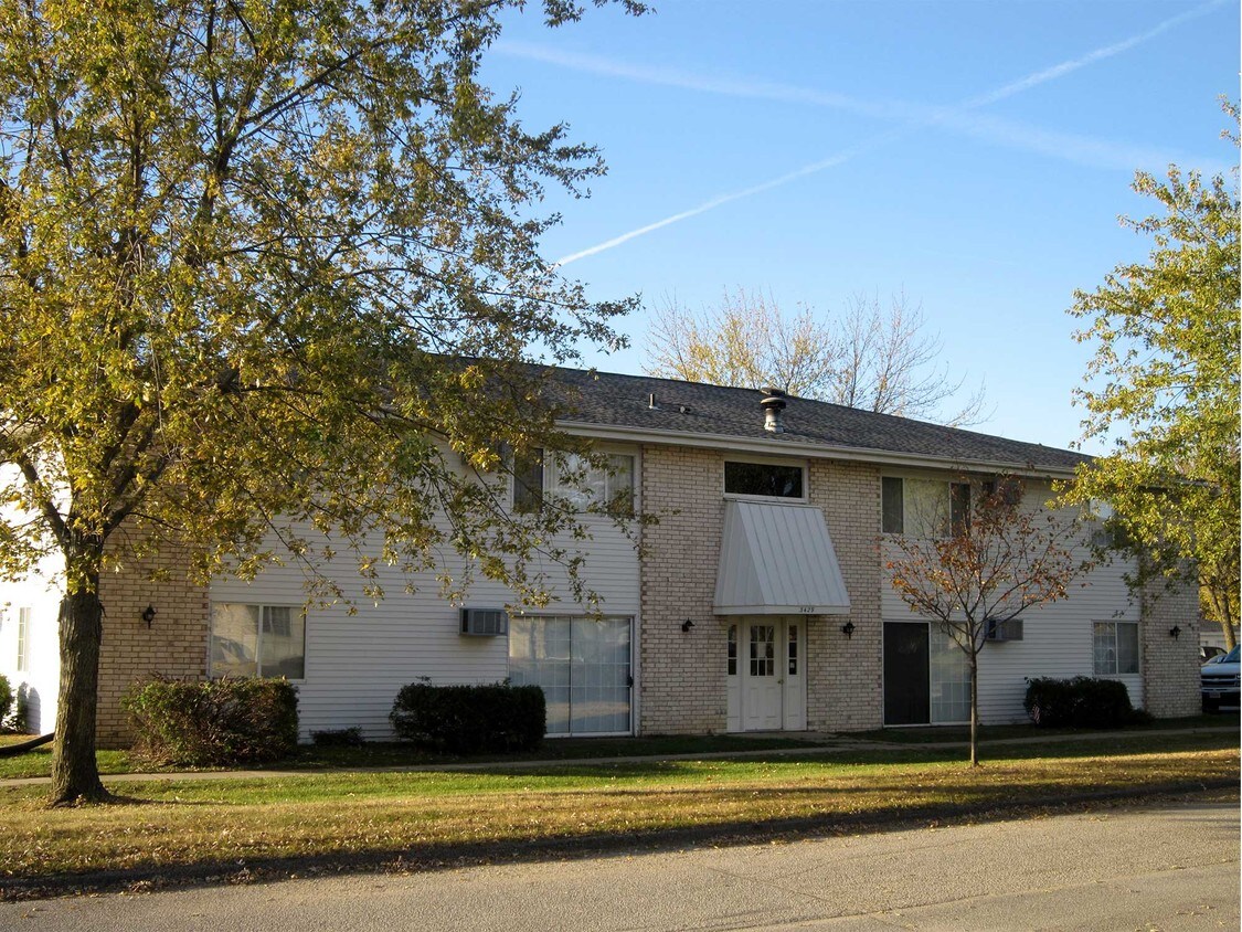 Blair Ridge Apartments Cedar Rapids, IA