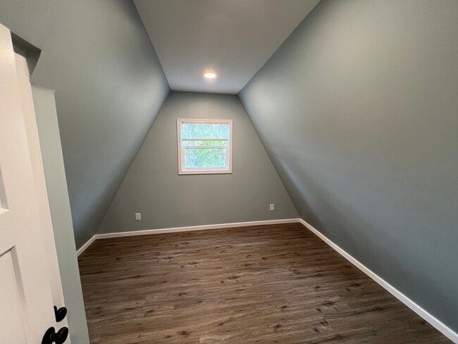 Foto del edificio - 12 Swiss Dr