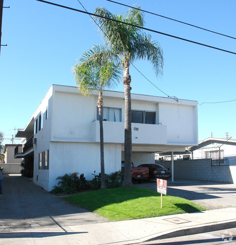 Primary Photo - 5327 Auckland Ave