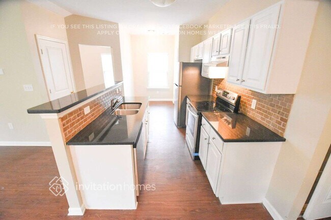 Foto del edificio - 3280 Franklin St