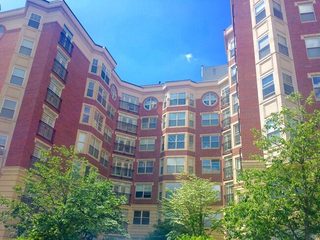 Interior Photo - Landmark Square Apartments