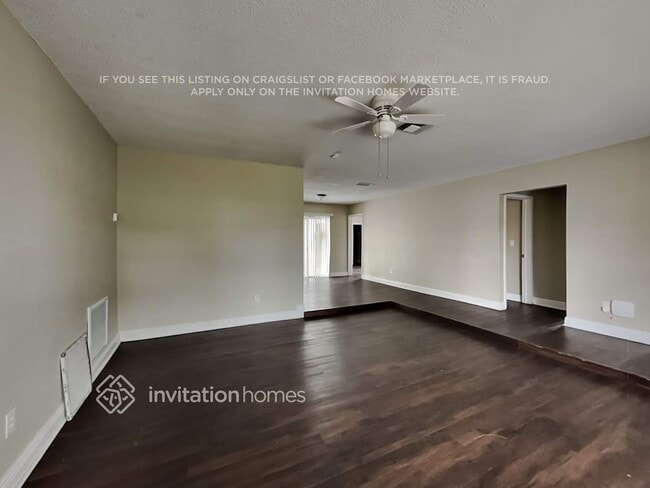 Building Photo - 6841 Liberty St