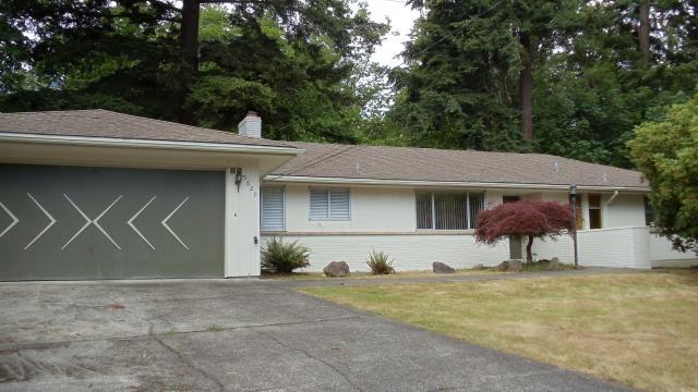 Primary Photo - 4 bedroom in Mercer Island WA 98040