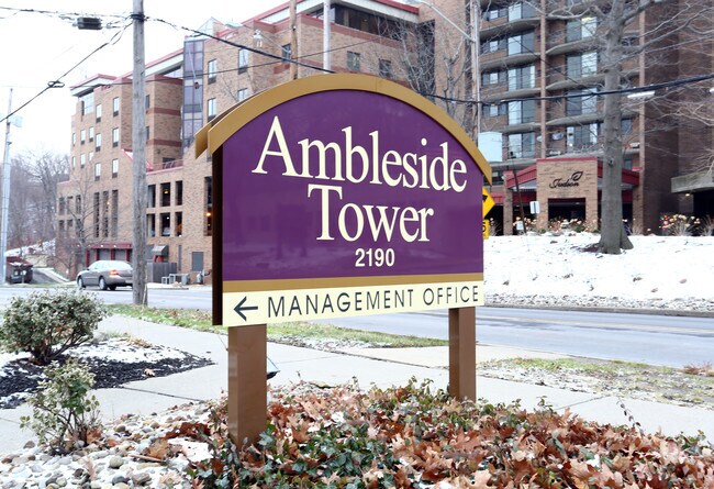 Foto del edificio - Ambleside Tower