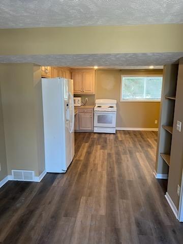 Building Photo - 3418 Nugget Cir