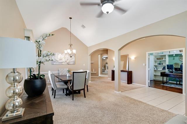 Foto del edificio - 4716 Stockwood Dr