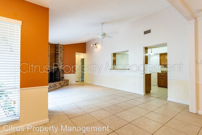 Foto del edificio - 2 br, 2 bath House - 4950 Haiti Circle