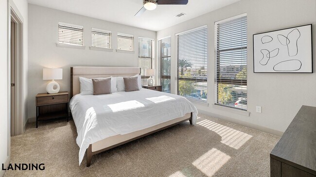 Foto del edificio - 2900 E 16th Ave