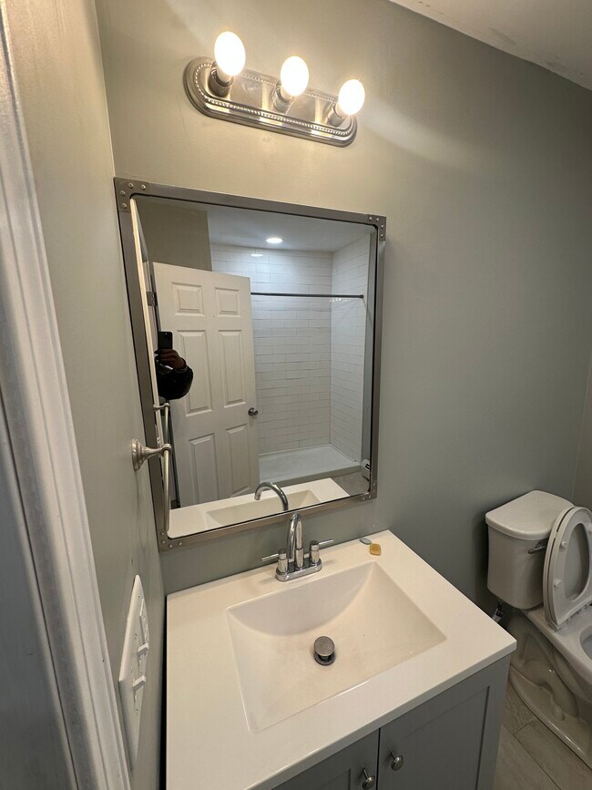 Foto del edificio - 406 Cahill St