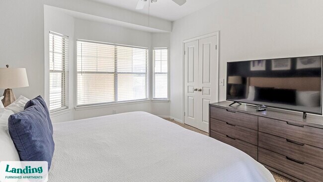 Foto del edificio - 1000 Henderson St