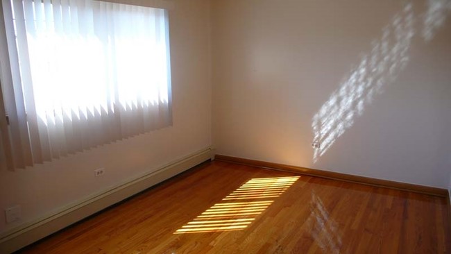 Habitación - 5324-5326 S Kedzie Ave