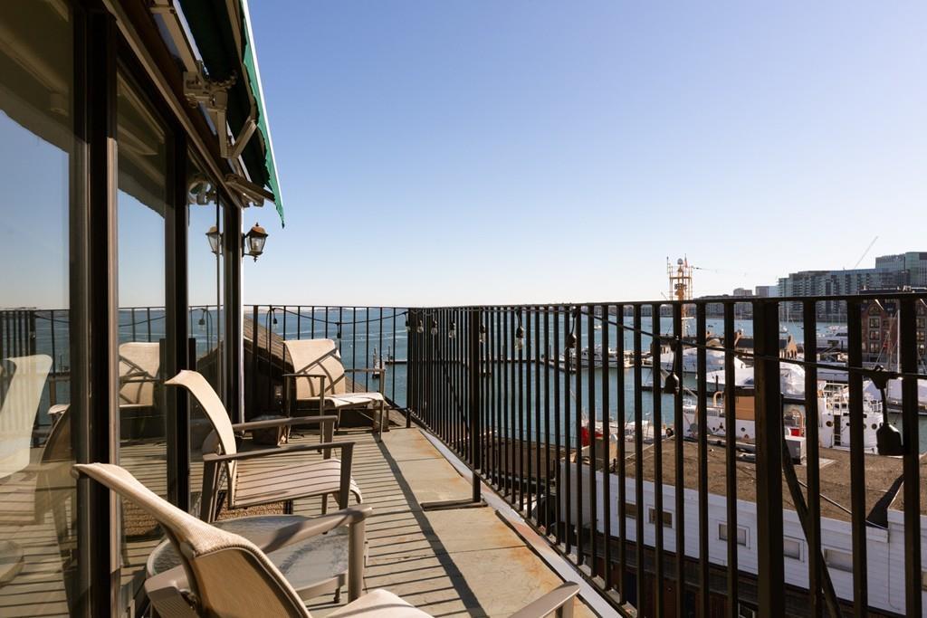 Foto principal - 65 Commercial Wharf
