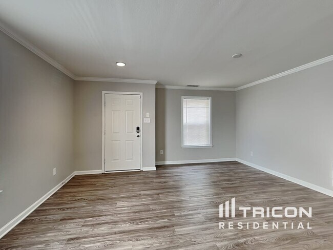 Building Photo - 451 Presidents Ct
