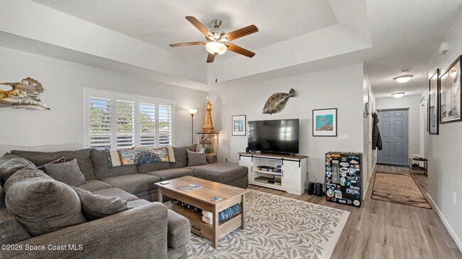 Foto del edificio - 5780 Palm St