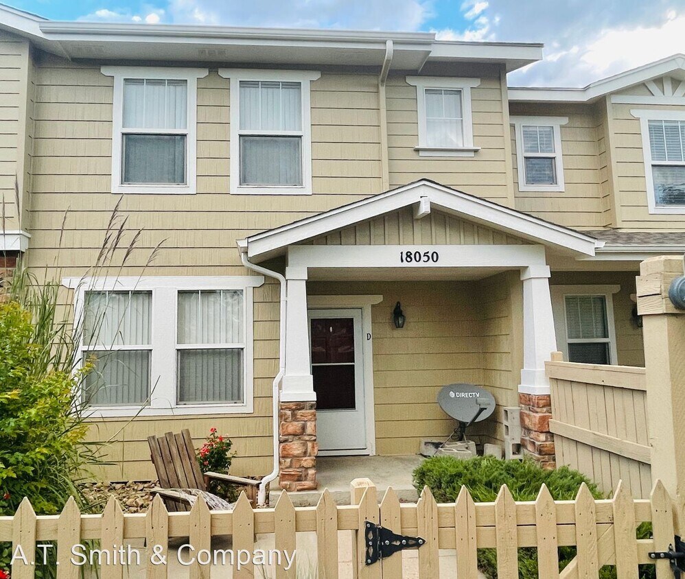 3 br, 2.5 bath House 18050 E. 104th Plac... House for Rent in