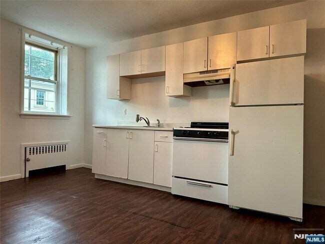 Foto del edificio - 530 Valley Brook Ave