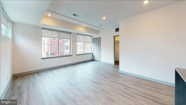 Building Photo - 411 W Berks St