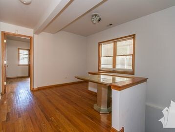 Foto del edificio - 1458 W Cortez St