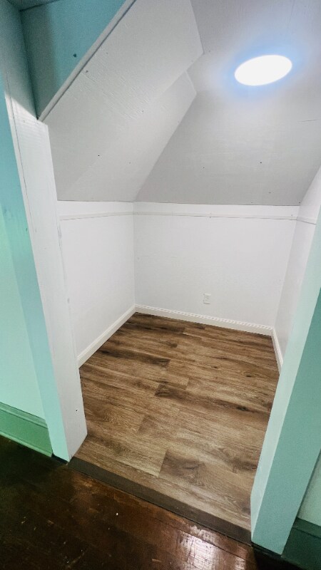 Foto del edificio - 812 Tyler Ave