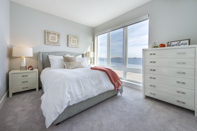 Building Photo - Beach House Apartments