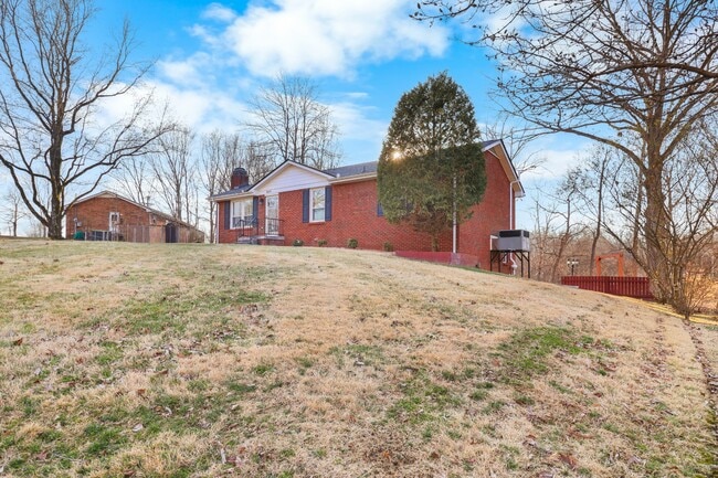 Building Photo - 1802 Warren Dr