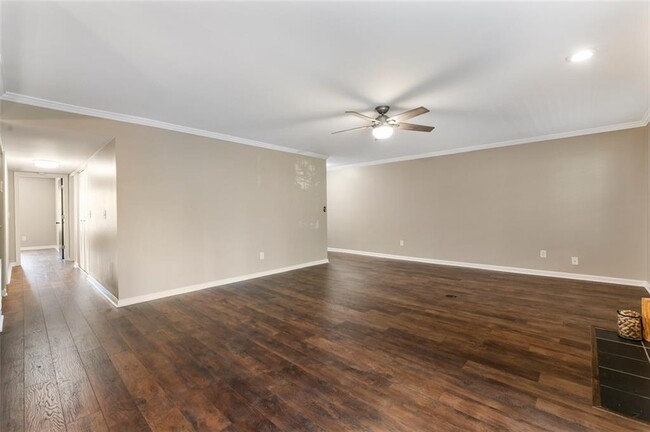 Building Photo - 4016 Whitehall Way