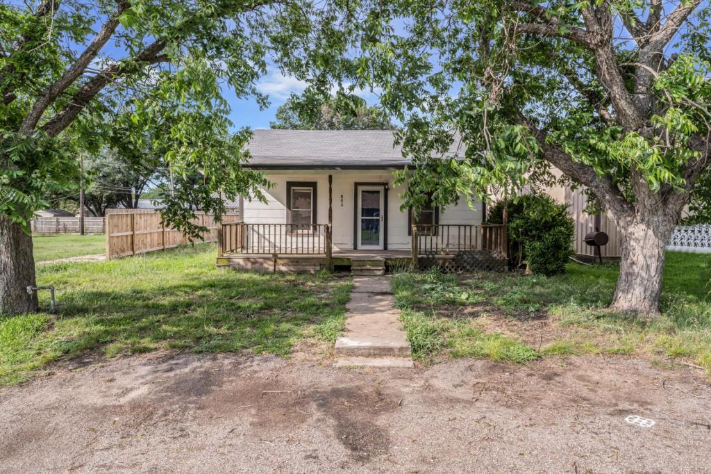 Foto principal - 803 N Banks St