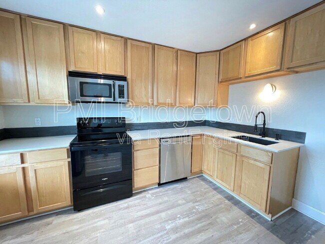 Foto del edificio - 8065 N Ivanhoe St