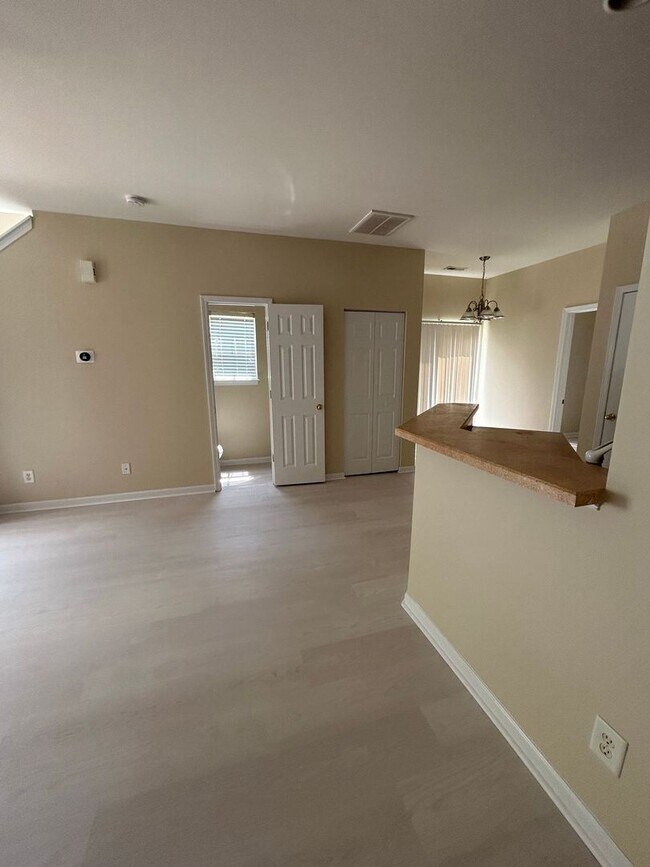 Building Photo - Exclusively Offered by Muse Realty, LLC