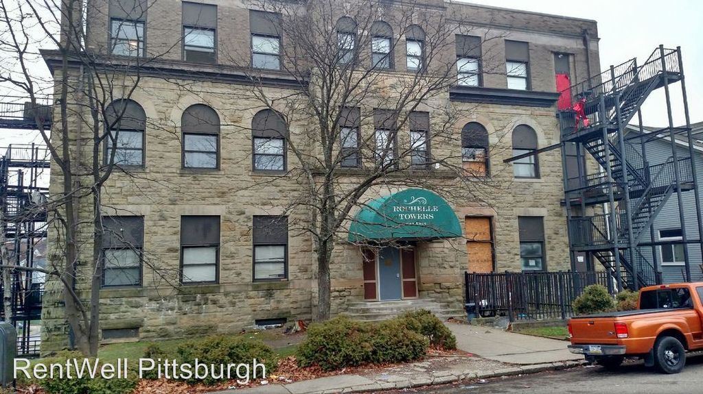 Primary Photo - 107 Knox Ave