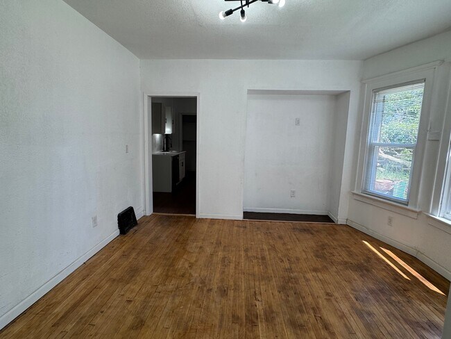 Foto del edificio - 420 N 29th St