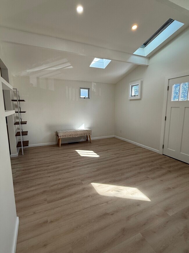 Foto del edificio - 237 San Juan Ave