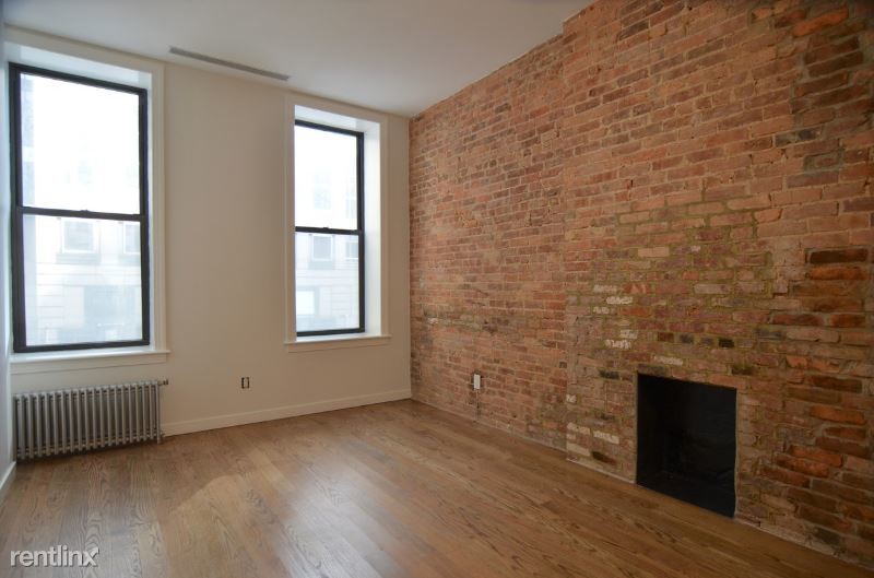 Primary Photo - 116 E 55th St