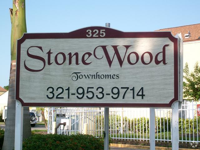 Foto principal - Stonewood Townhomes