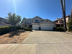 Building Photo - 5144 Pioneer Way