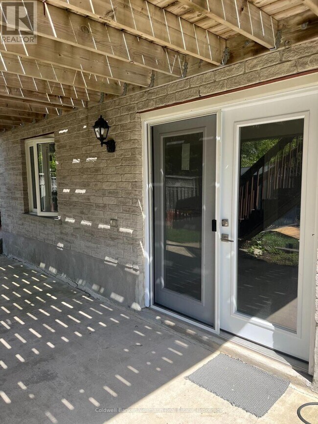 Photo du bâtiment - 198 Summerfield Dr