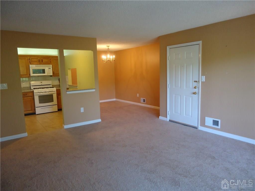 Foto principal - 313 Wimbeldon Ct