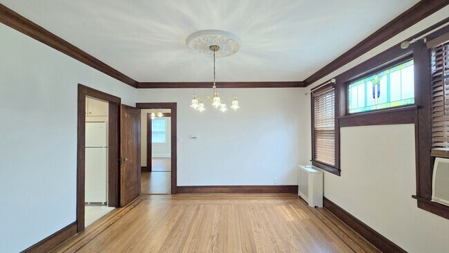 Foto del edificio - 75 Williamson Ave
