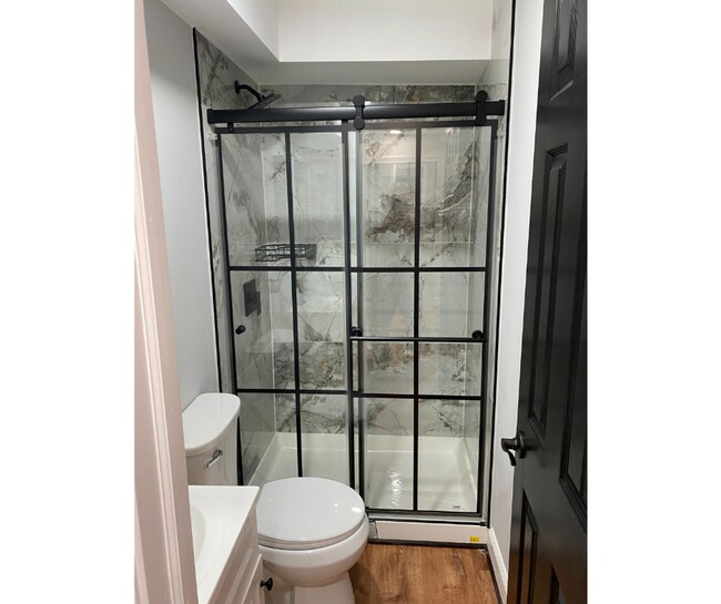 Foto del edificio - 511 N Pulaski St