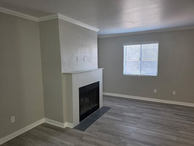 Foto del edificio - Charming 3 bed 2 bad located at Park 1