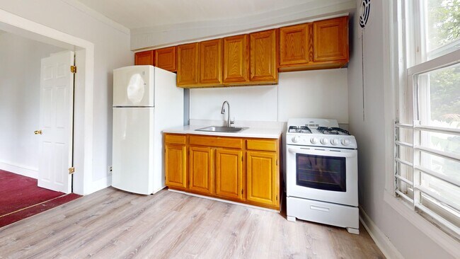 Building Photo - Beautiful 1 br apartment Section 8 is OK