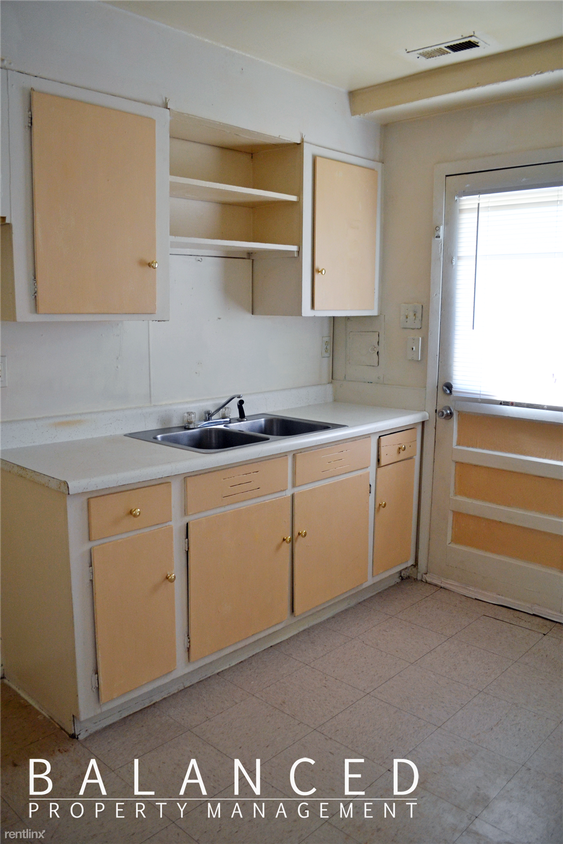 Building Photo - 2 br, 1 bath House - 2529 SW Eveningside Dr