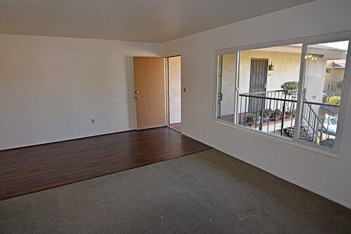 Building Photo - 410 E Blueridge Ave