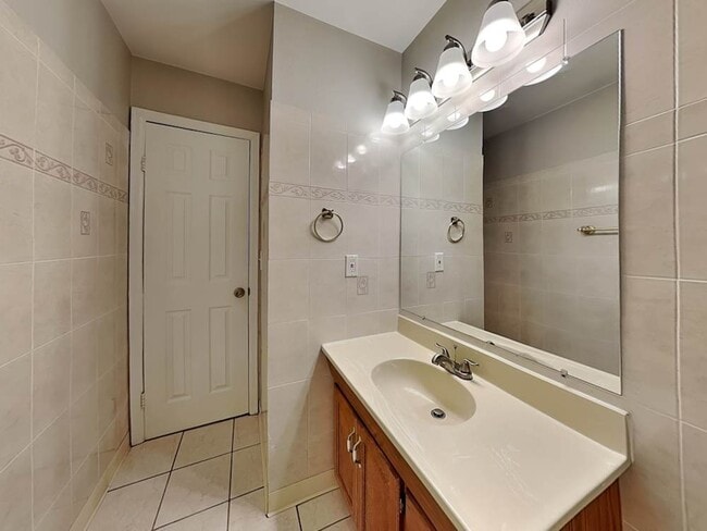 Photo - 1897 W 66th Ave House