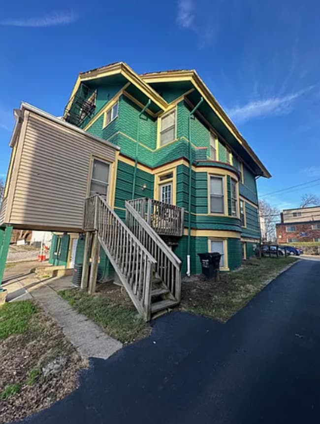 Photo - 2359 Ohio Ave Apartment