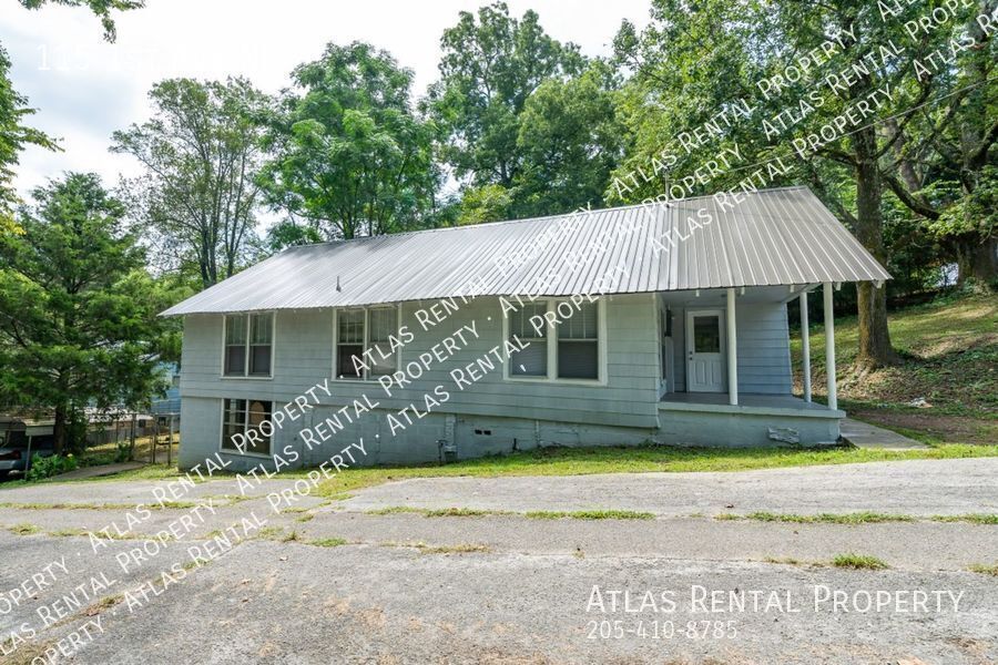 Foto principal - 115 1st Ave NE