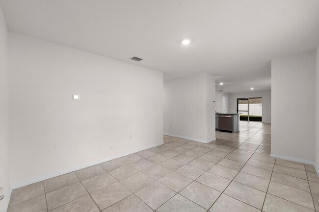 Foto del edificio - 13692 Thimbleberry Dr