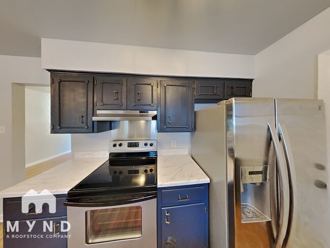 Building Photo - 5727 Bogart Dr